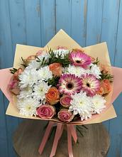 Букет цветов из:  Розы, Герберы и Хризантемы в Малиновке