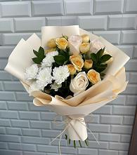 Букет цветов из:  Розы и Хризантемы в Малиновке