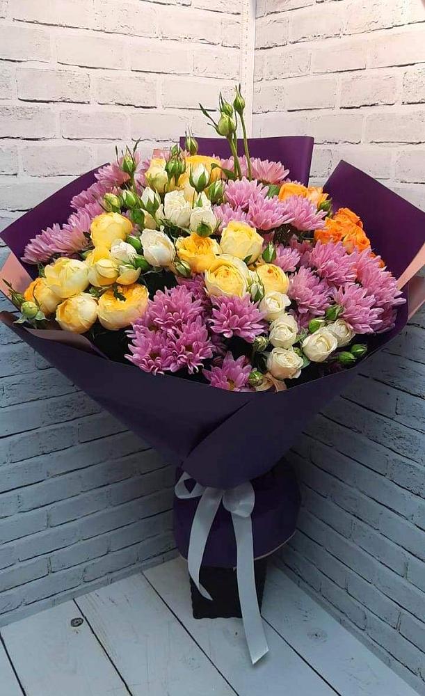 Букет цветов из: Хризантемы и Розы в Малиновке