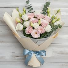 Букет цветов из:  Лизиантусы #REPLACE_PRED# Малиновке