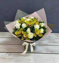 Букет цветов из:  Орхидеи и Розы в Малиновке