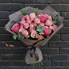 Букет цветов из:  Розы в Малиновке