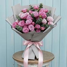 Букет цветов из:  Розы в Малиновке